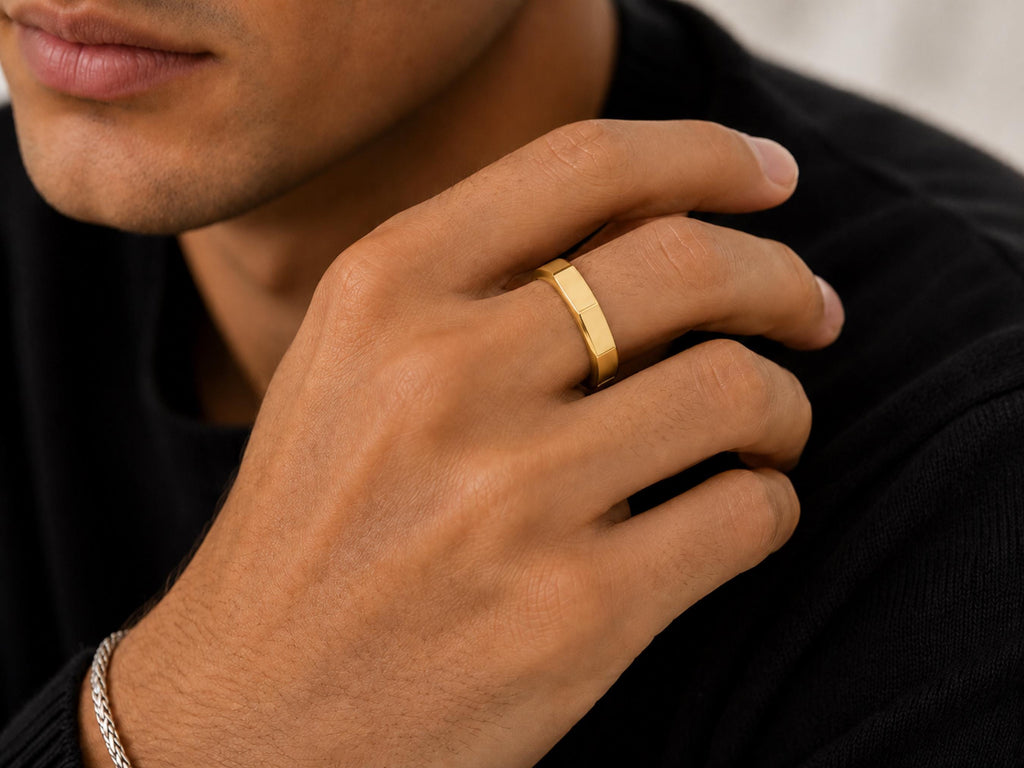 Geometric Flat Top Band – 4mm in solid gold, view 9