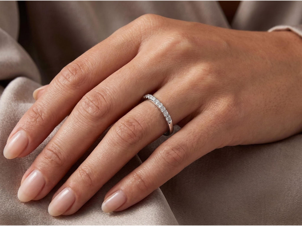 Lab-Grown Diamond Stacking Ring – 1.3mm in solid gold, view 8