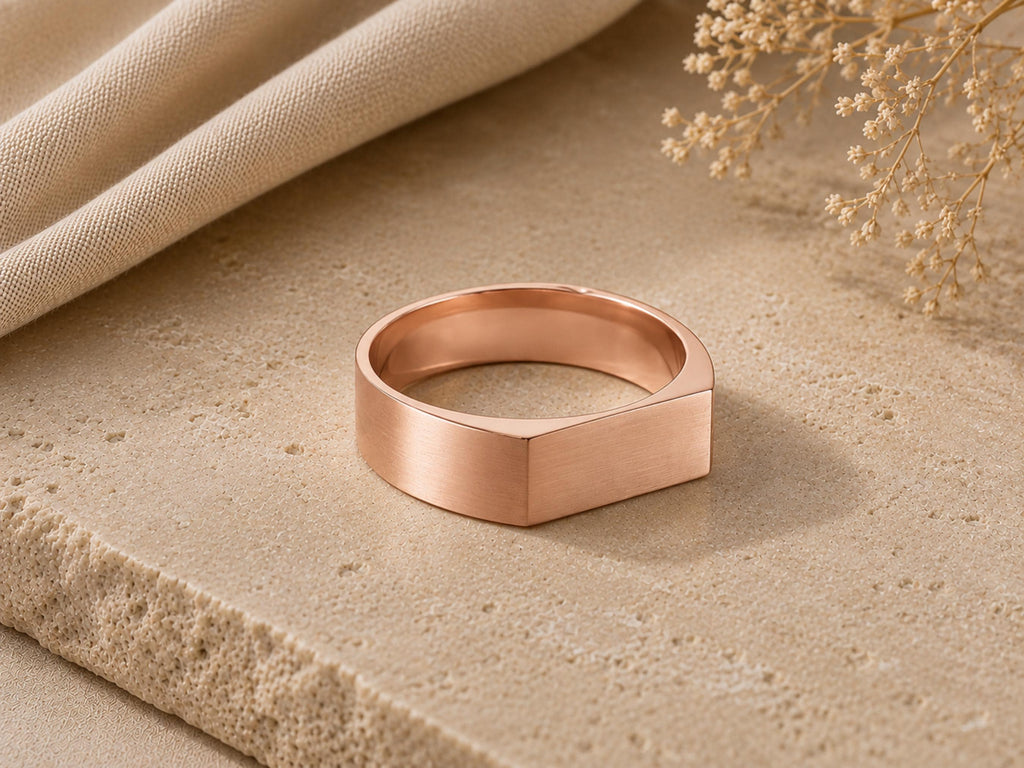 Slim Rectangular Signet Ring – 6mm Top in solid gold, view 3