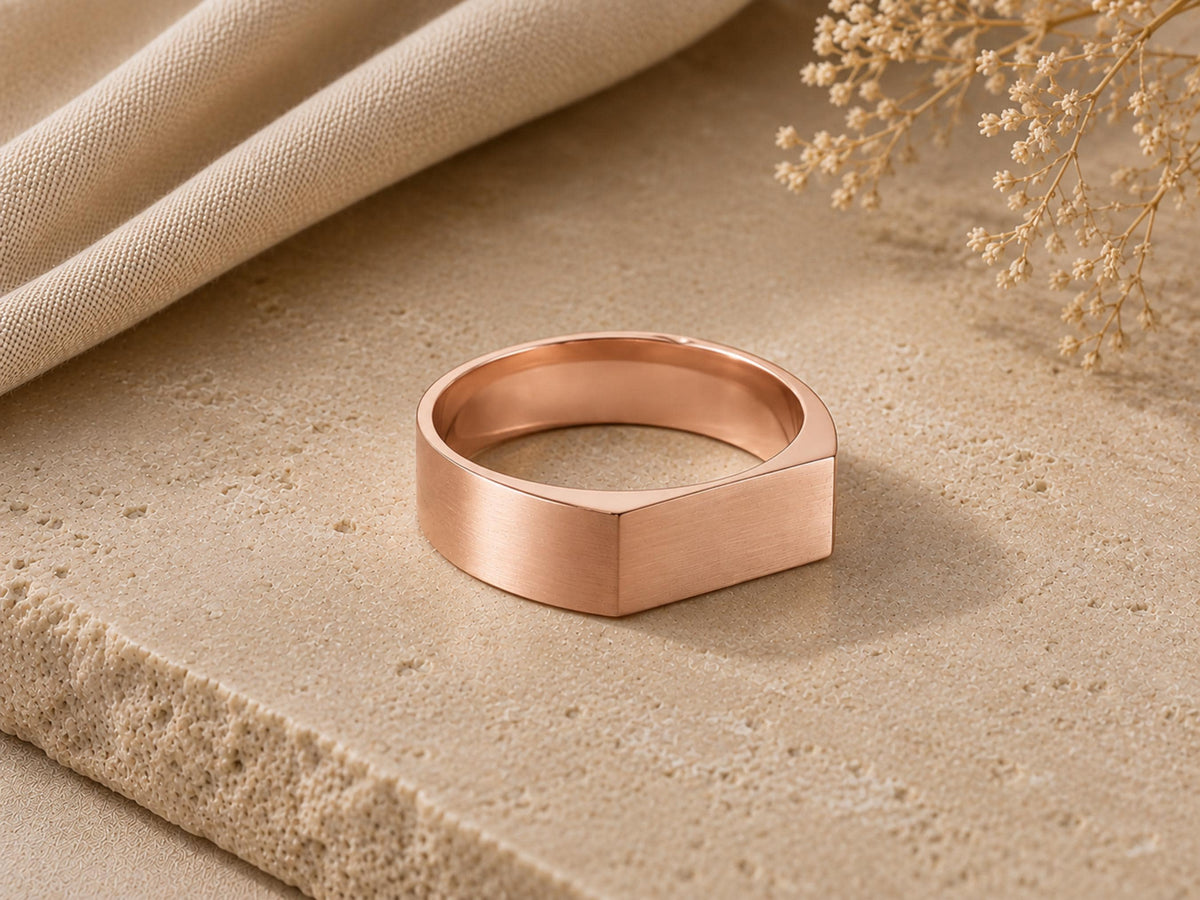 Slim Rectangular Signet Ring – 6mm Top in solid gold, view 3