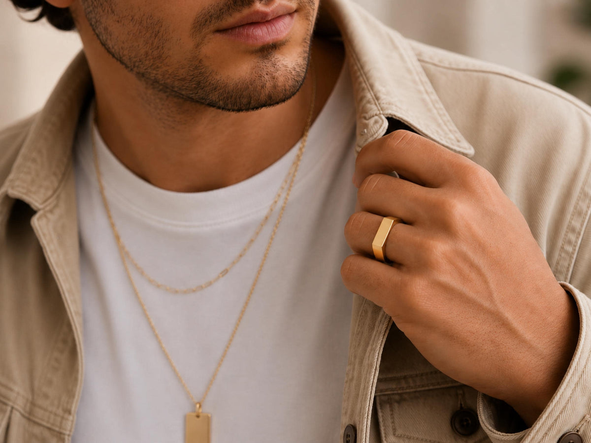 Slim Rectangular Signet Ring – 6mm Top in solid gold, view 9