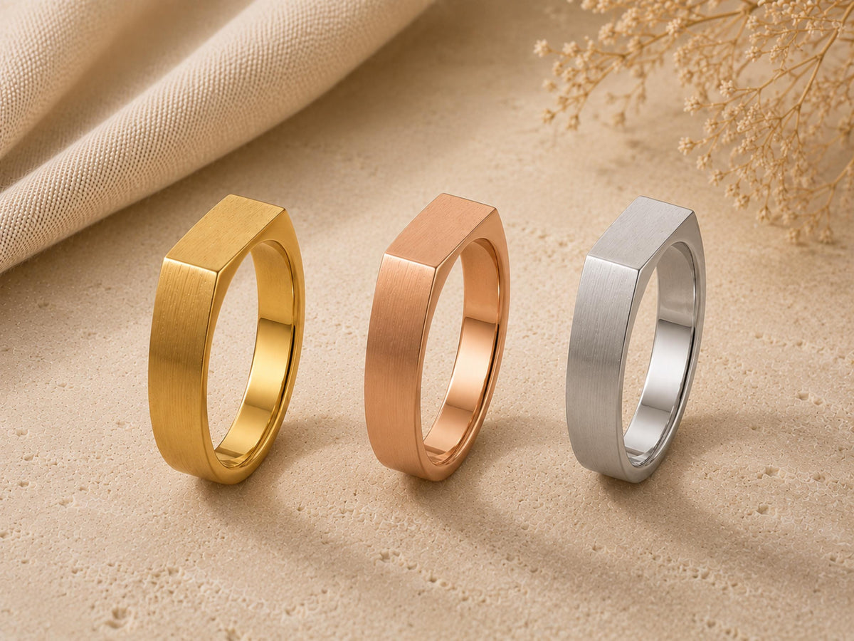 Slim Rectangular Signet Ring – 6mm Top in solid gold, view 7