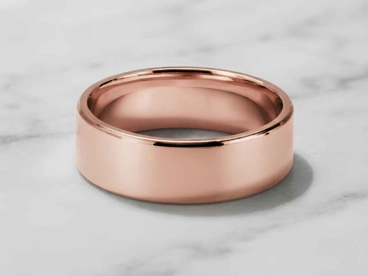 6mm Smooth Wedding Band – Comfort Fit in solid gold, view 3