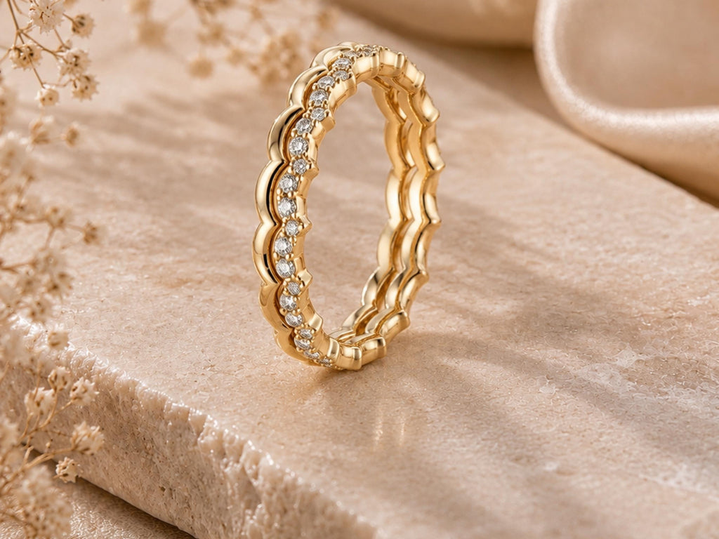 Scalloped Stacking Ring Set – 2 Rings in solid gold, view 4