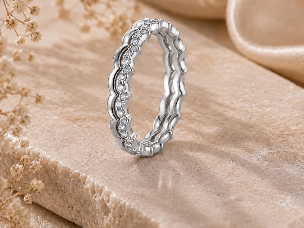 Scalloped Stacking Ring Set – 2 Rings in solid gold, view 5