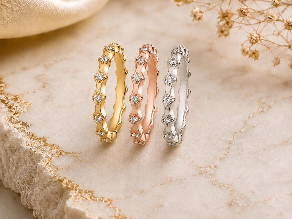 Scalloped Crown Stacking Ring – 2.8mm in solid gold, view 7