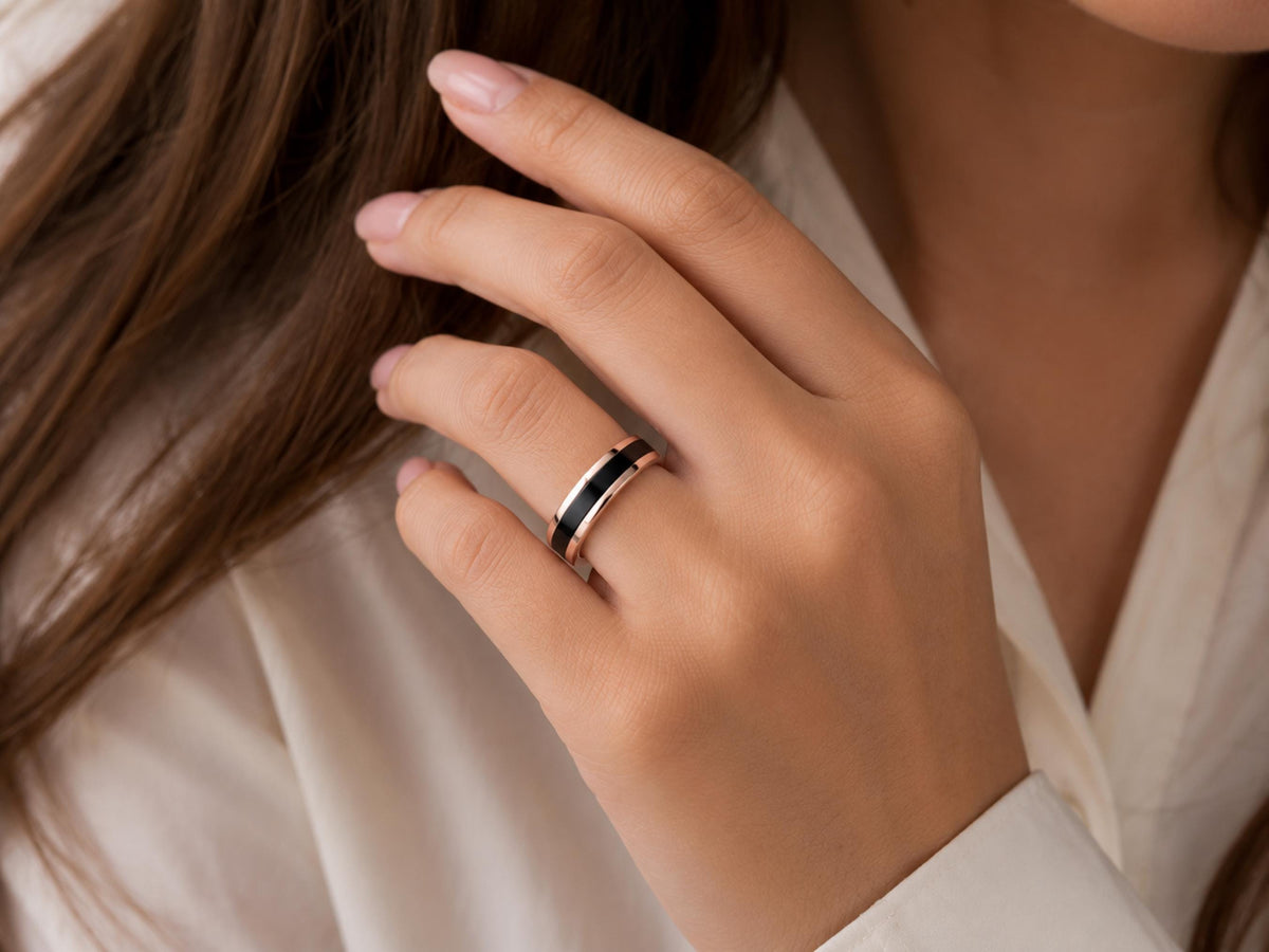 Black Enamel Inlay Band – 6mm Unisex in solid gold, view 7