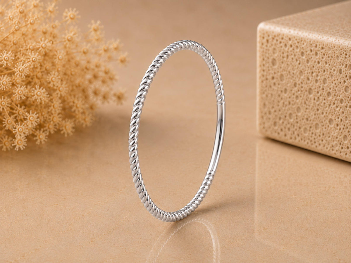 Twisted Rope Ring – 1.3mm Stacking Band in solid gold, view 10