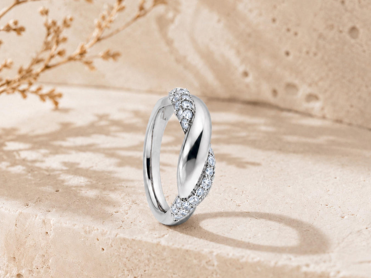 Pavé Lab-Grown Sapphire Knot Ring – 6.5mm in solid gold, view 4