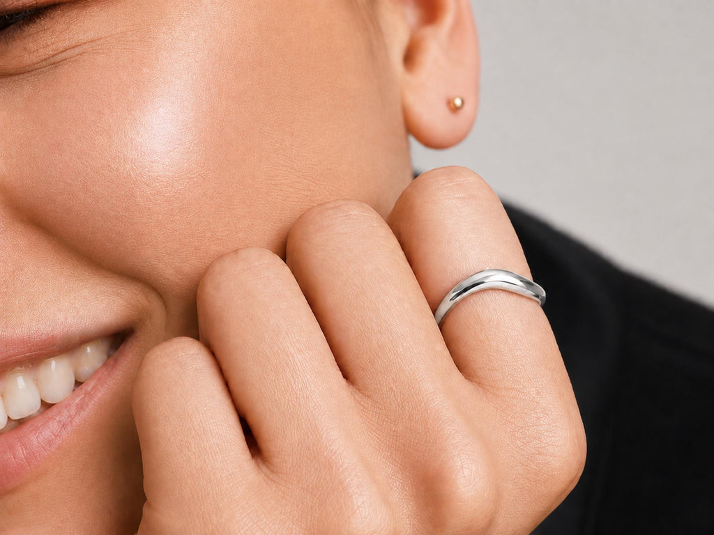 Sculpted Wave Ring – 3mm in solid gold, view 6