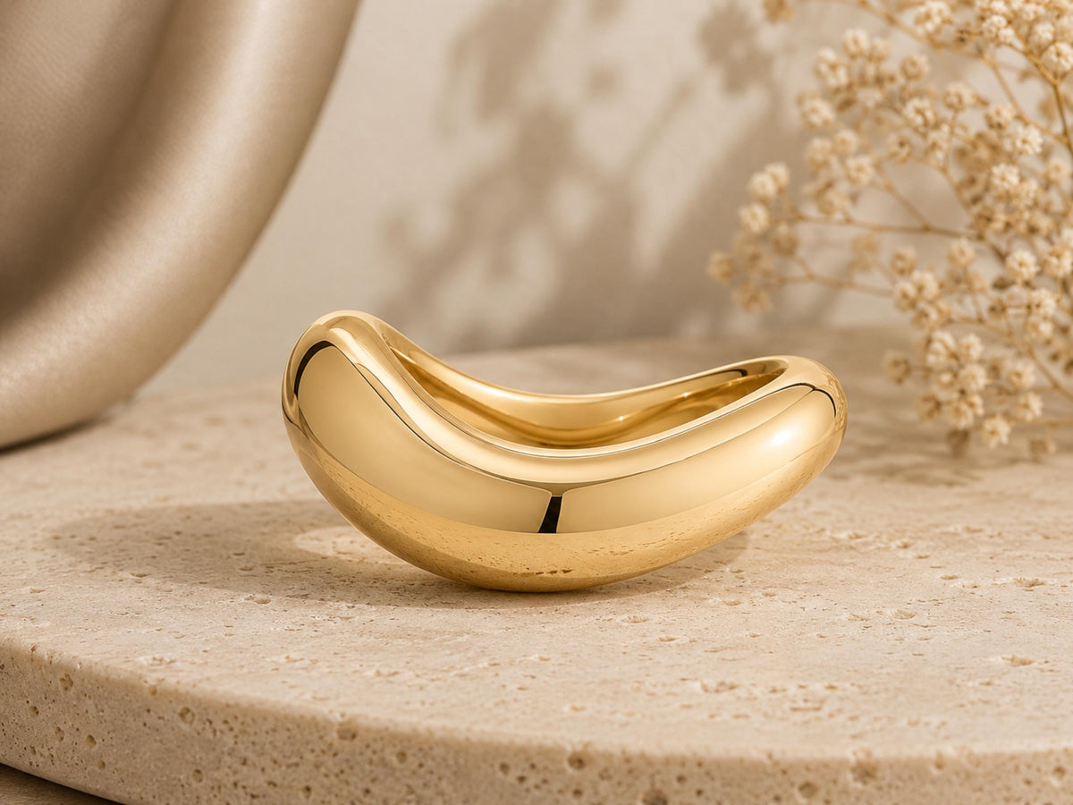Organic Chunky Dome Ring – 5.8mm in solid gold