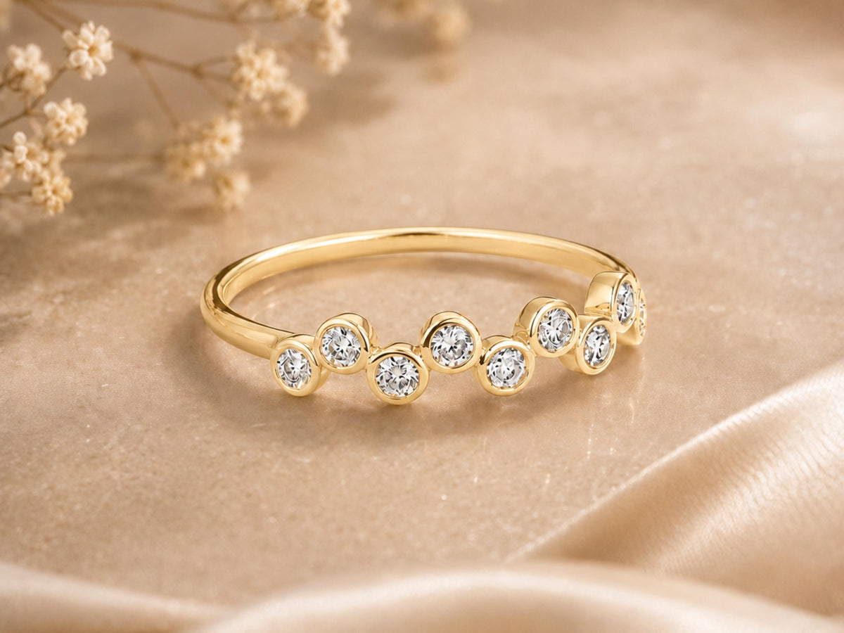 Scattered Bezel Lab-Grown Diamond Ring in solid gold