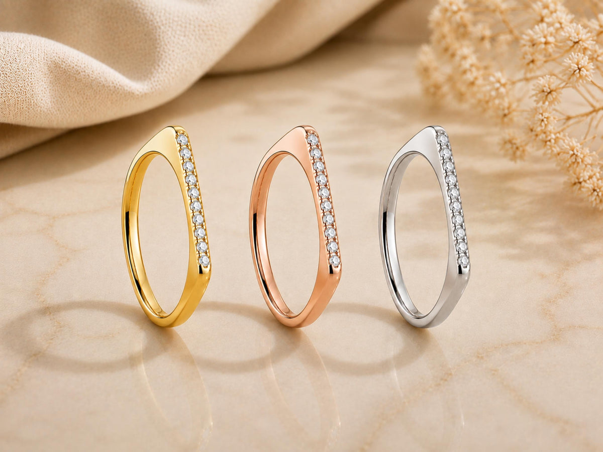 Pavé Lab-Grown Diamond Bar Ring – 1.5mm in solid gold, view 7