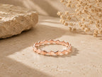 Faceted Zigzag Stacking Band – 2.5mm in solid gold, view 3