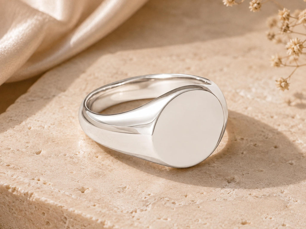 Bold Round Signet Ring – 13mm Top in solid gold, view 2