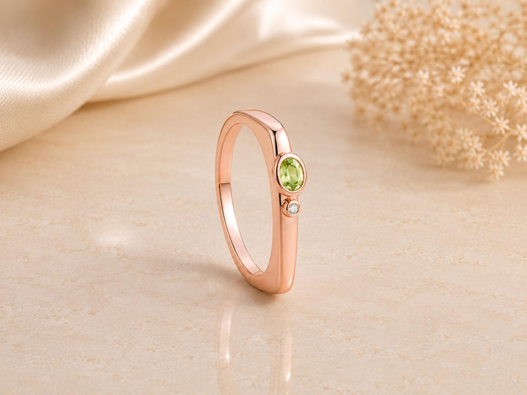 Green Stone Bar Ring – 1.5mm in solid gold, view 4