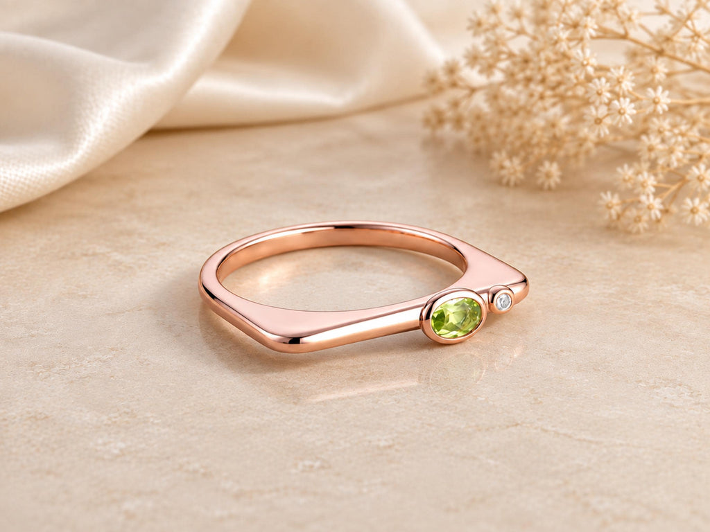 Green Stone Bar Ring – 1.5mm in solid gold, view 3
