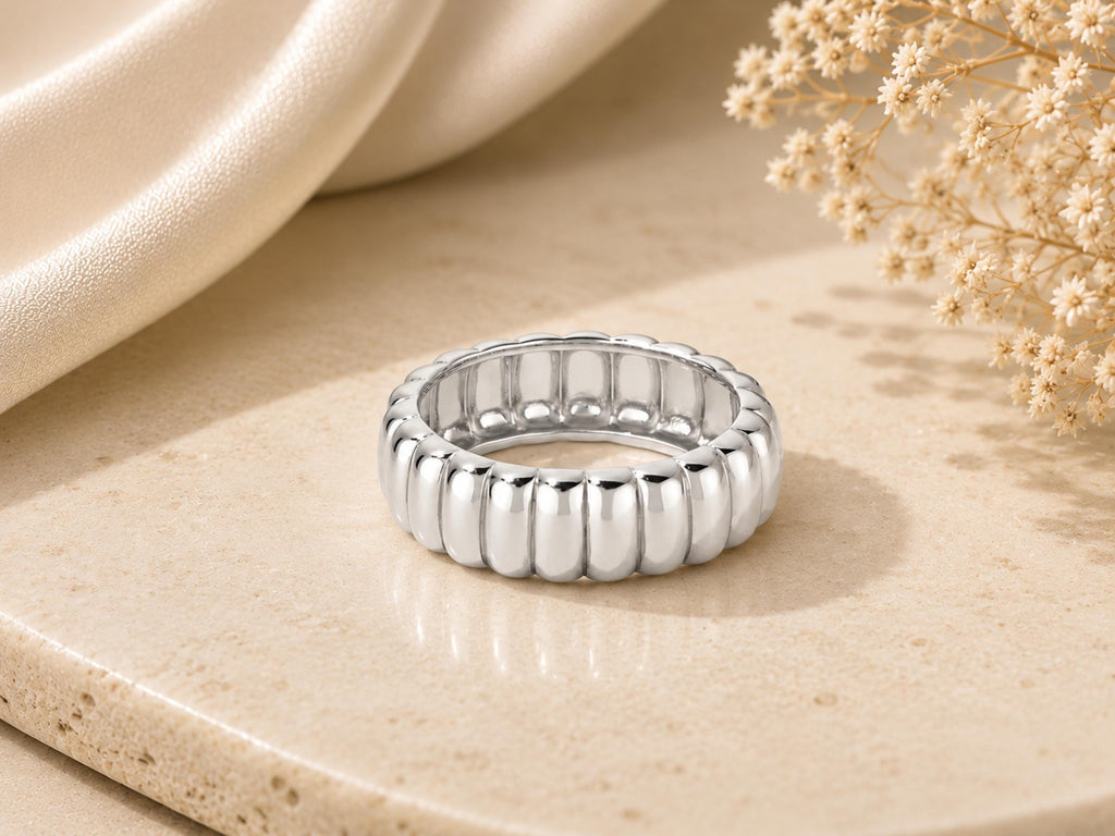 Chunky Fluted Ring – 6.35mm Wide Band in solid gold, view 2