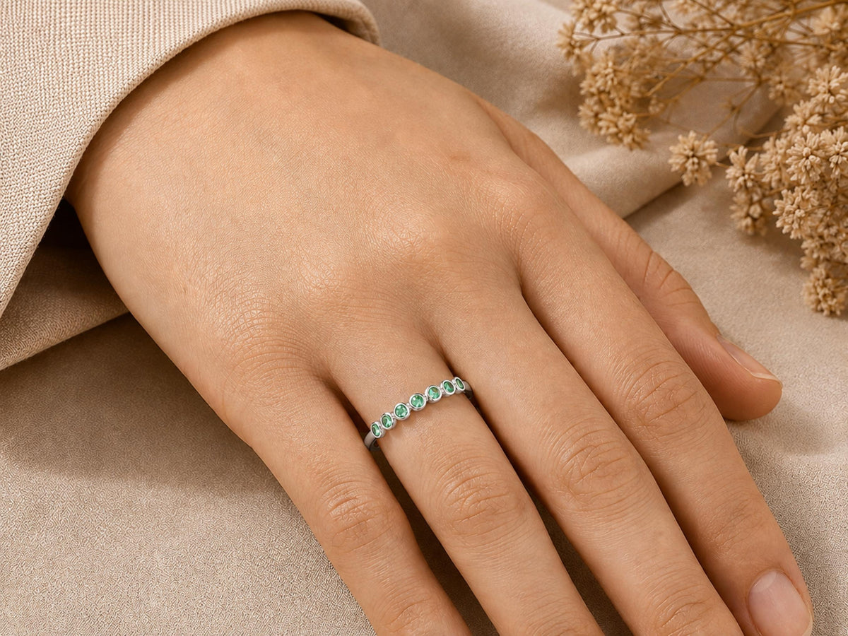 Bezel Emerald Half Eternity Band – 2.5mm in solid gold, view 9