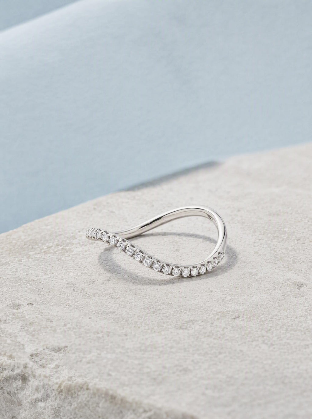 Pavé Lab-Grown Diamond Wave Ring – 1.5mm Curved Band in solid gold, view 9