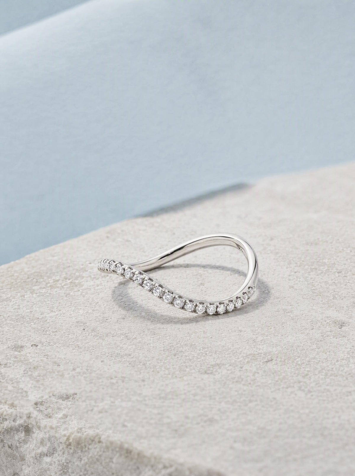 Pavé Lab-Grown Diamond Wave Ring – 1.5mm Curved Band in solid gold, view 9