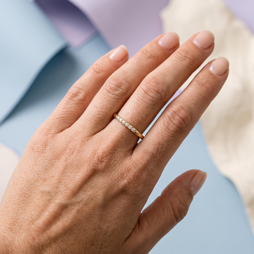 Lab-Grown Diamond Line Ring – 1.3mm in solid gold, view 2
