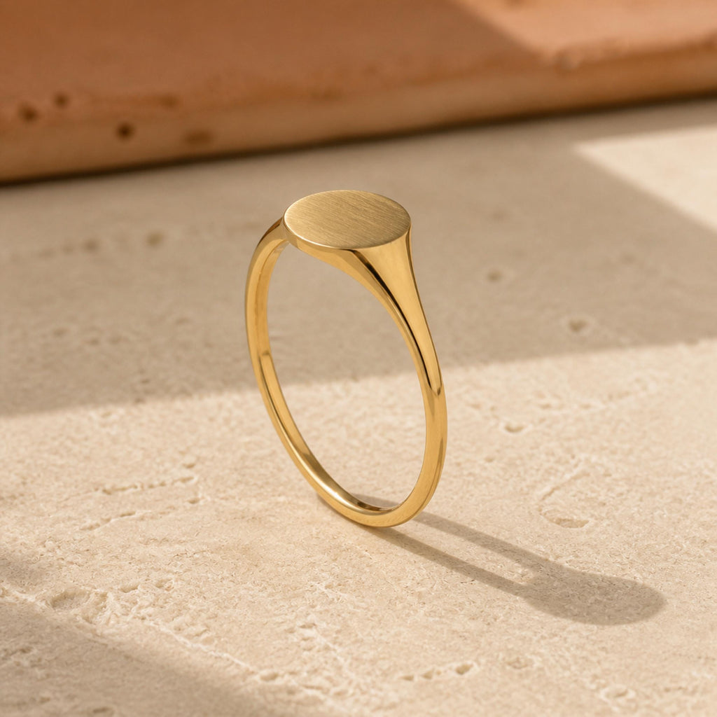 Minimalist Gold Signet Ring – 6mm Pinky Ring in solid gold, view 3