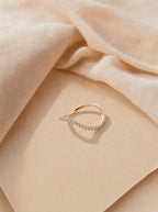 Pavé Lab-Grown Diamond Wave Ring – 1.5mm Curved Band in solid gold