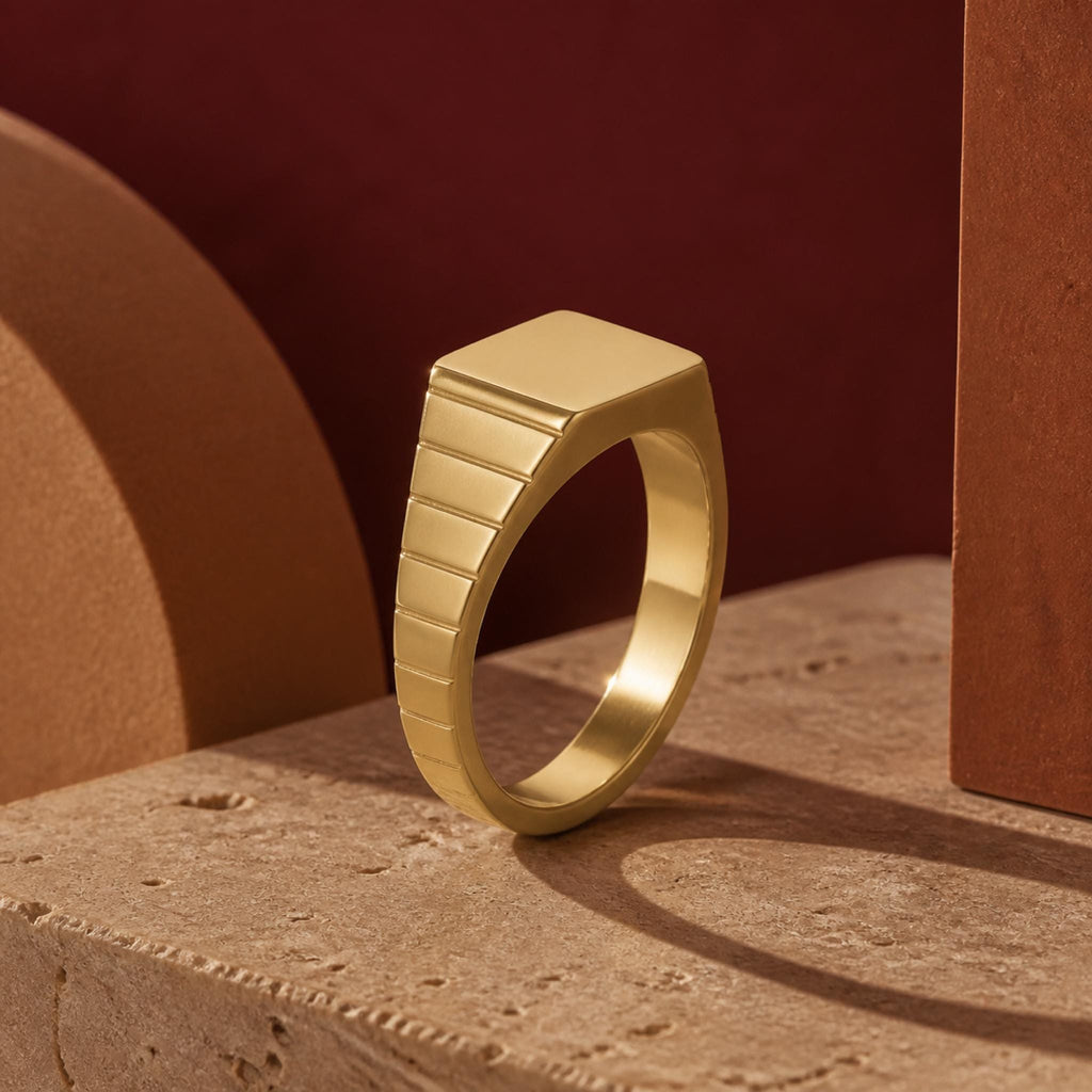 Ribbed Square Signet Ring – 10mm Unisex Pinky Ring in solid gold, view 2