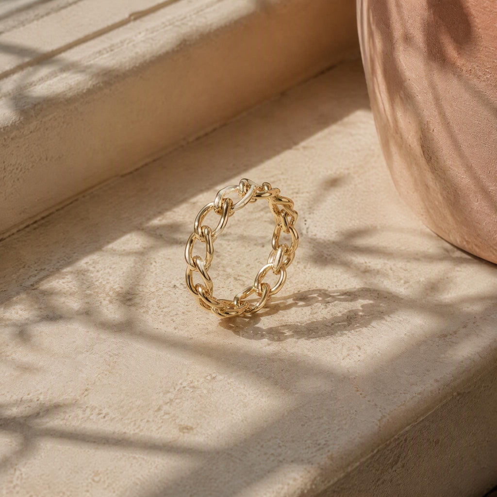 Curb Chain Ring – 4.45mm in solid gold, view 6