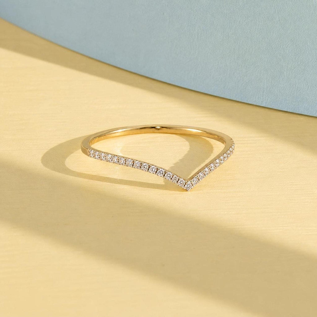 Pavé Lab-Grown Diamond Chevron Ring in solid gold